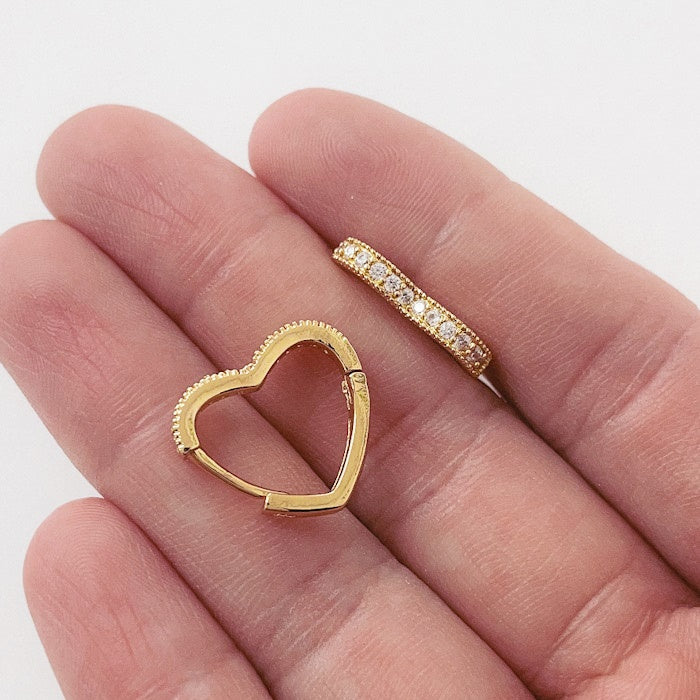 Aros Dorados Micro Cristal - Corazon 16 mm AAD089