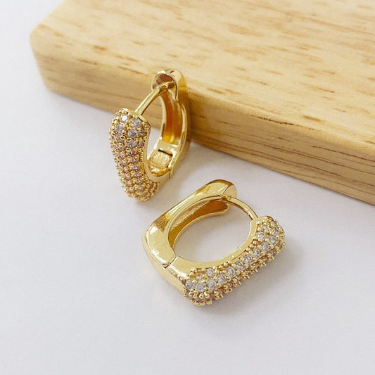 Aros Dorados Micro Cristal - Cuadrado 18mm AAD034